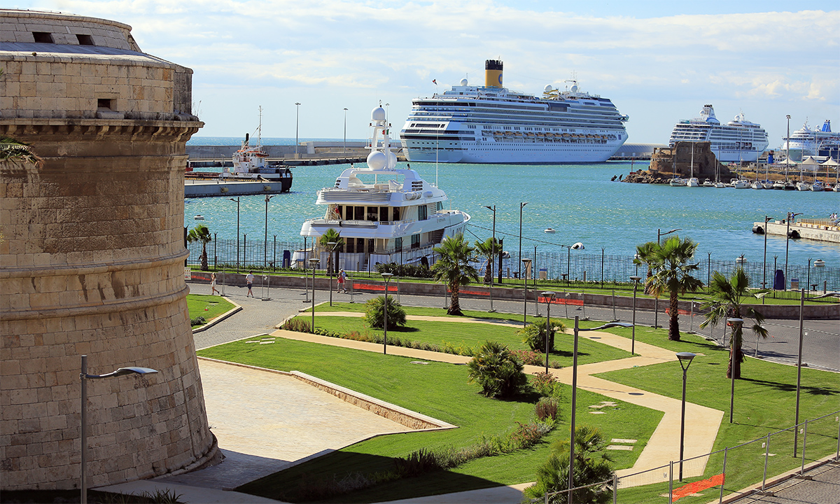 Easy cruise planning